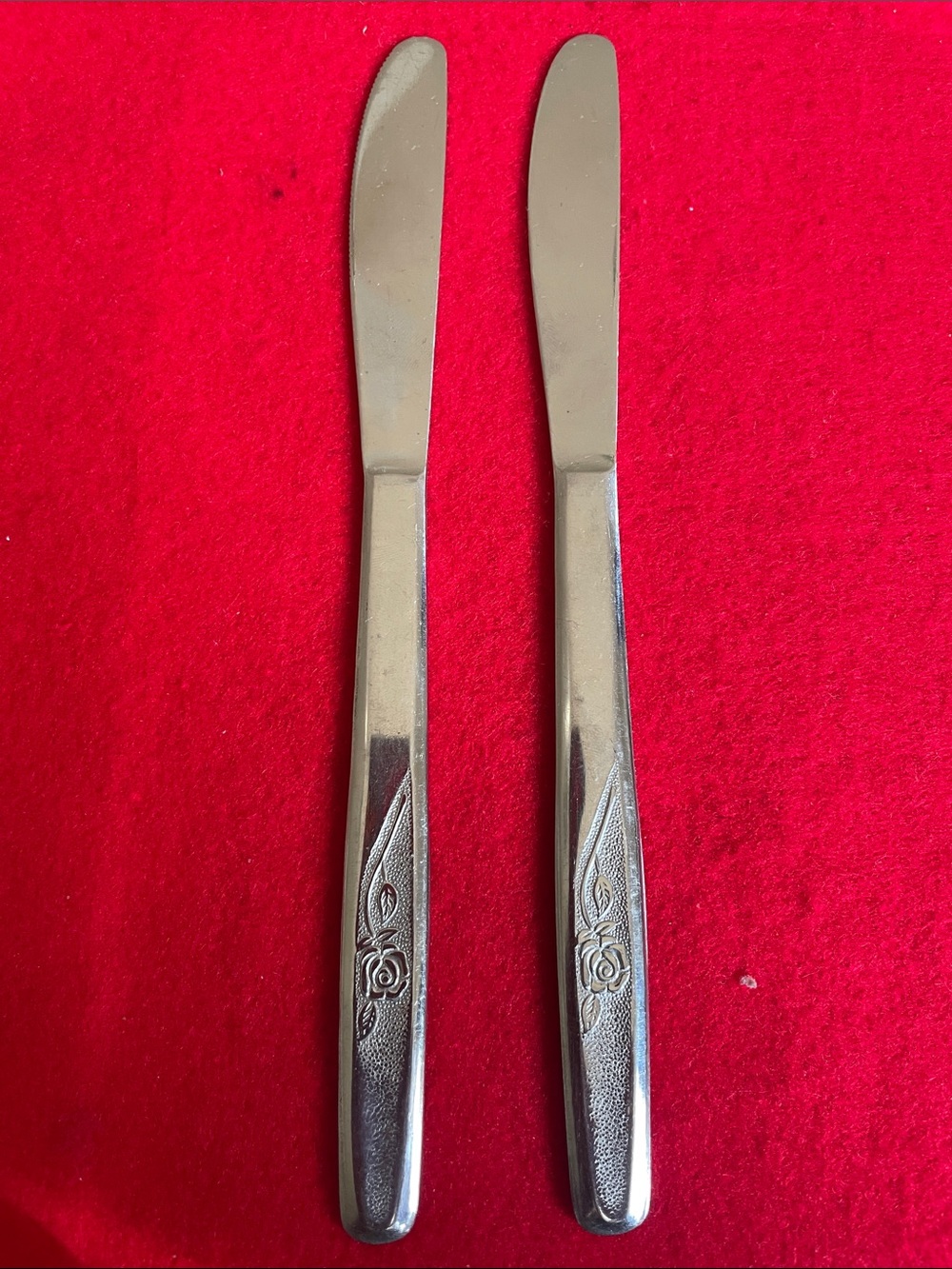 Vintage Lot of 2 Utica Satin Rose Dinner Knives